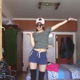 馒头女生在线视频,揭秘网络红人的魅力与影响力