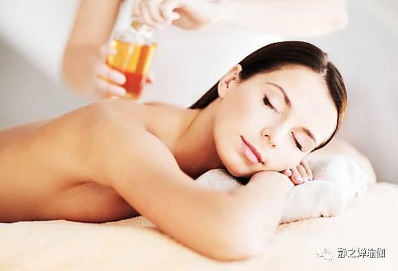 老司机在线视频精油按摩,老司机带你领略精油按摩的神奇魅力